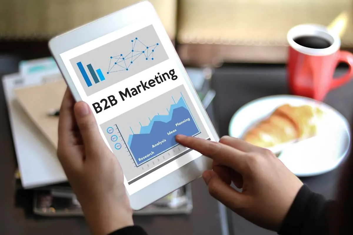 From-Cold-Calls-to-Conversational-AI_-B2B-Marketing-Strategies-Redefining-Global-Trade